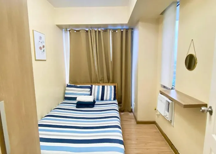 2 Bedroom Azure Cityview 1 *
